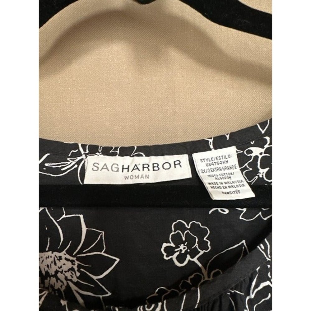 SagHarbor Women's Plus Size (2XL) Black/White Blouse - Picture 3 of 3